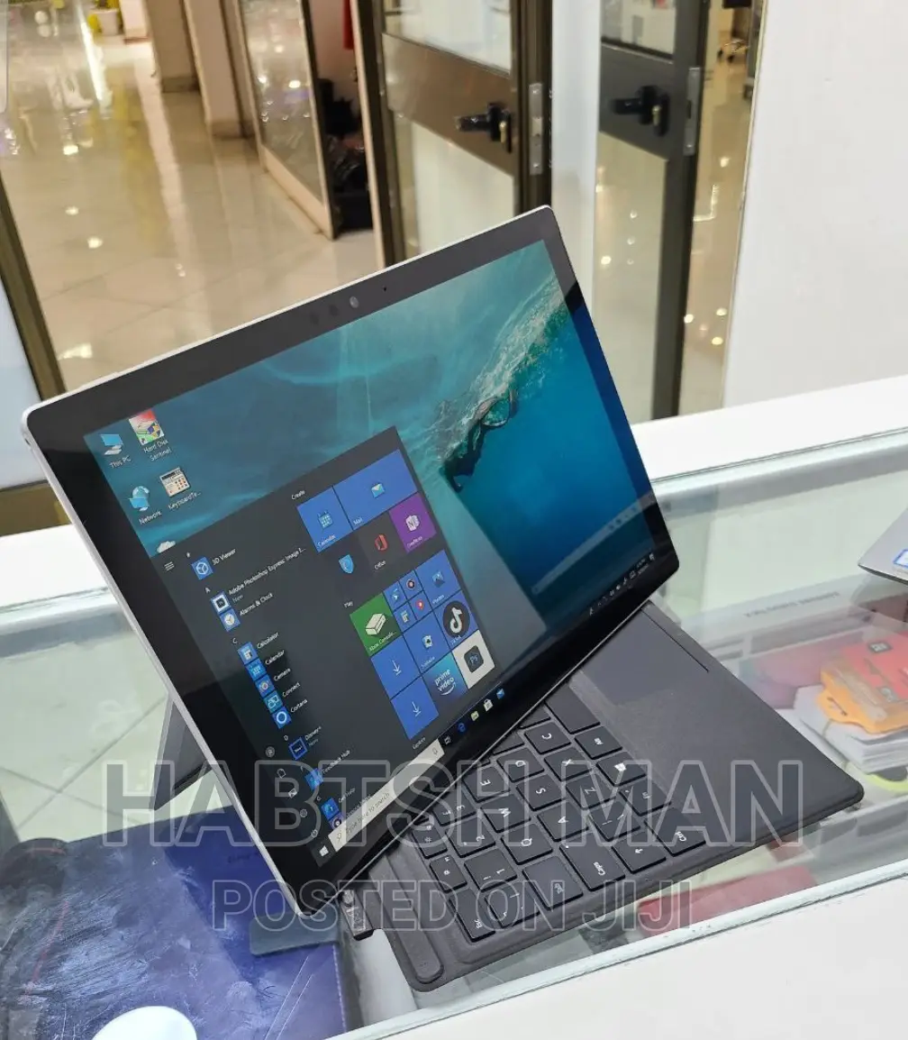 New Laptop Microsoft Surface Pro 8GB Intel Core I5 SSD 256GB