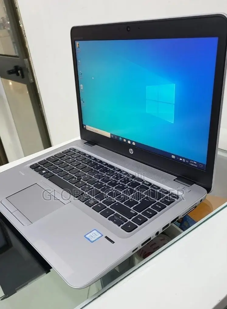 New Laptop HP 430 G4 8GB Intel Core I7 HDD 1T