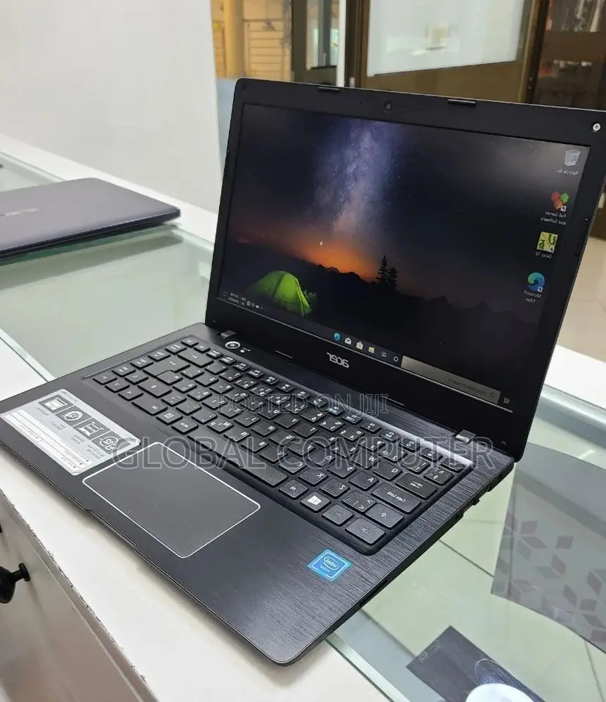 New Laptop Acer Swift 3 4GB Intel Core I7 HDD 500GB