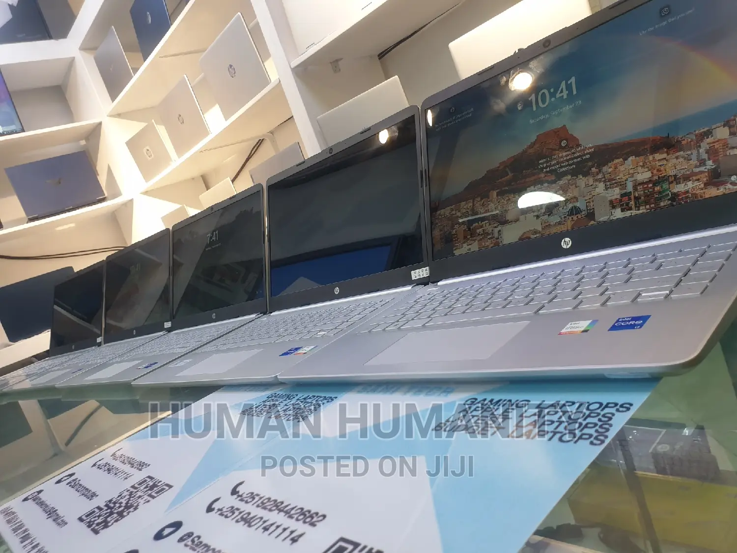 New Laptop HP 14-Dq1025cl 16GB Intel Core I7 SSD 16 GB