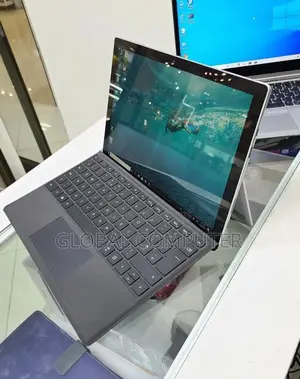 New Laptop Microsoft Surface Pro 4 8GB Intel Core I5 HDD+SSD 256GB