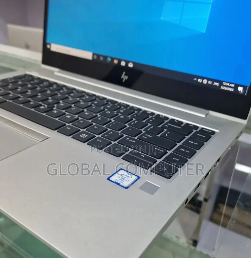 New Laptop HP EliteBook 830 G5 8GB Intel Core I7 SSD 512GB