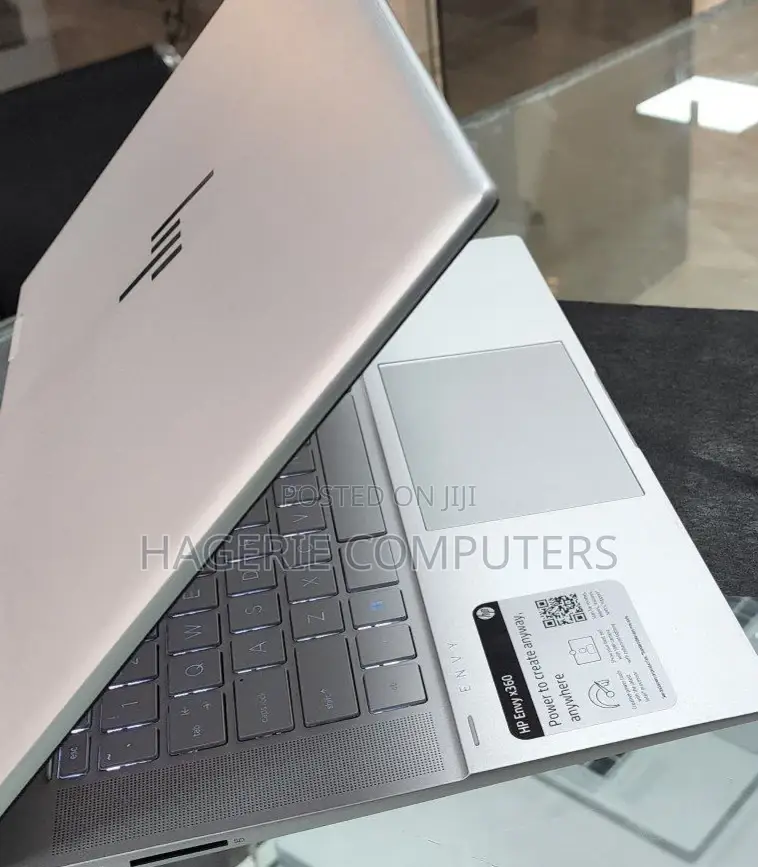 New Laptop HP Envy X360 16GB Intel Core I5 SSD 512GB