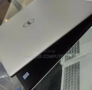 New Laptop Dell XPS 15 32GB Intel Core I7 SSD 512GB