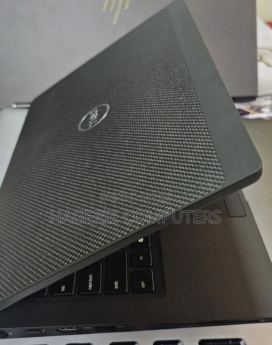 New Laptop Dell Latitude 7300 8GB Intel Core I5 SSD 256GB