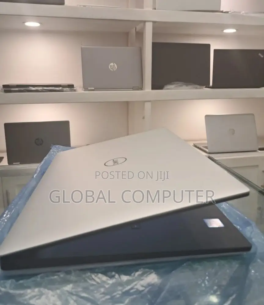 New Laptop Dell Studio XPS 13 (1347) 16GB Intel Core I7 SSD 512GB