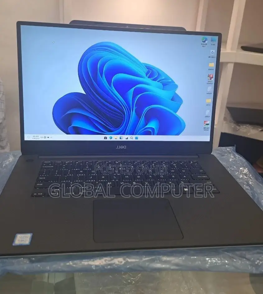 New Laptop Dell Studio XPS 13 (1347) 16GB Intel Core I7 SSD 512GB