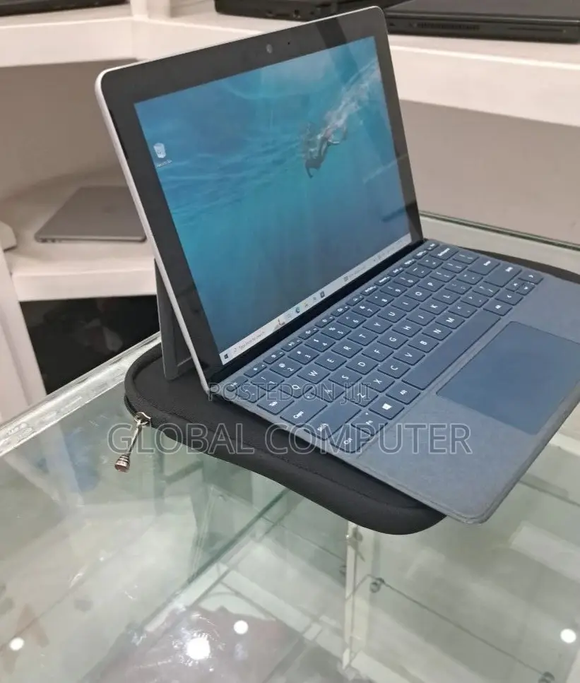 New Laptop Microsoft Surface Laptop 4GB Intel Celeron SSD 60GB