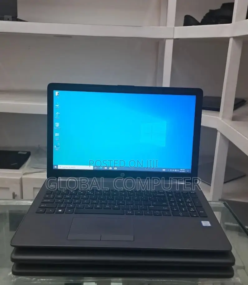 New Laptop HP Stream Notebook 8GB Intel Core I7 SSD 1T