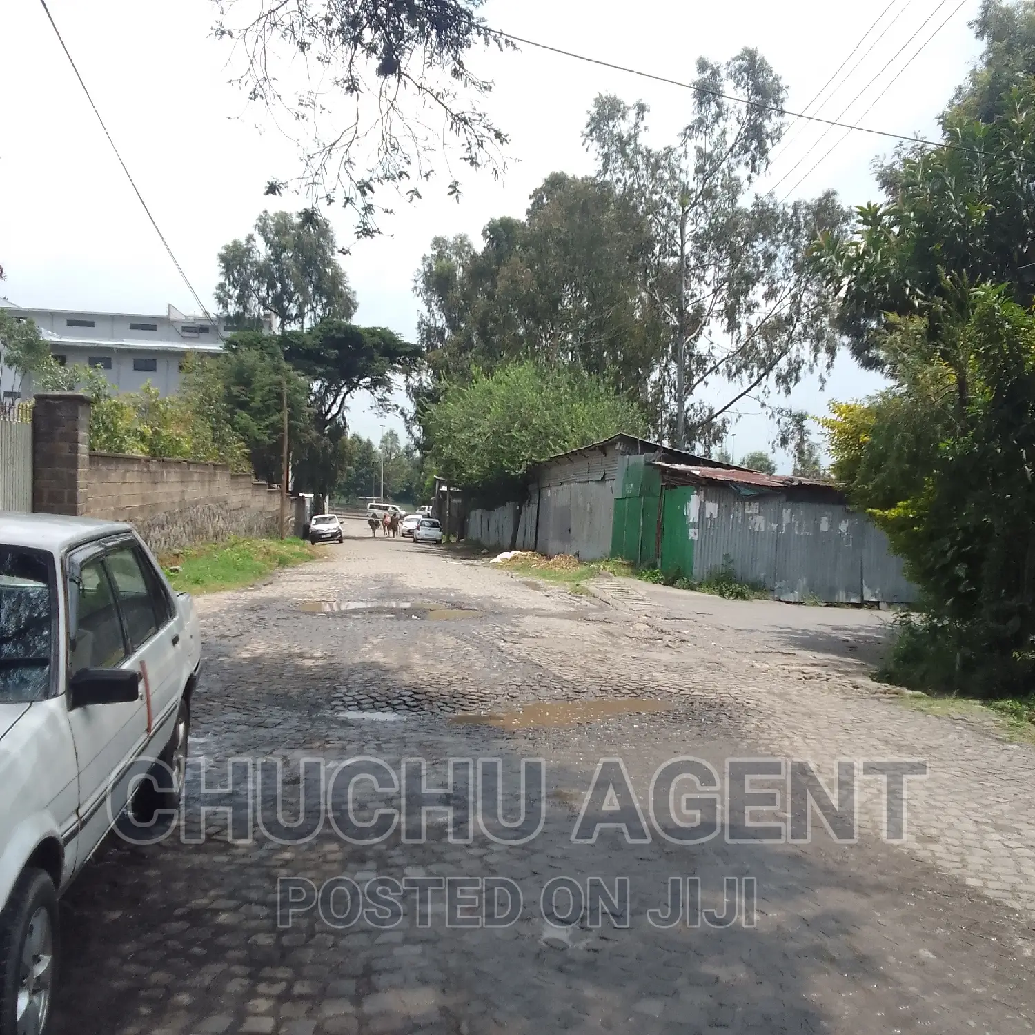 Saris Cadisco 750 M2 Land Sale