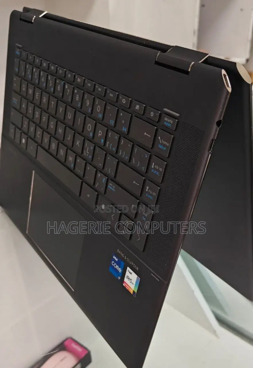 New Laptop HP Spectre 16GB Intel Core I7 SSD 1T
