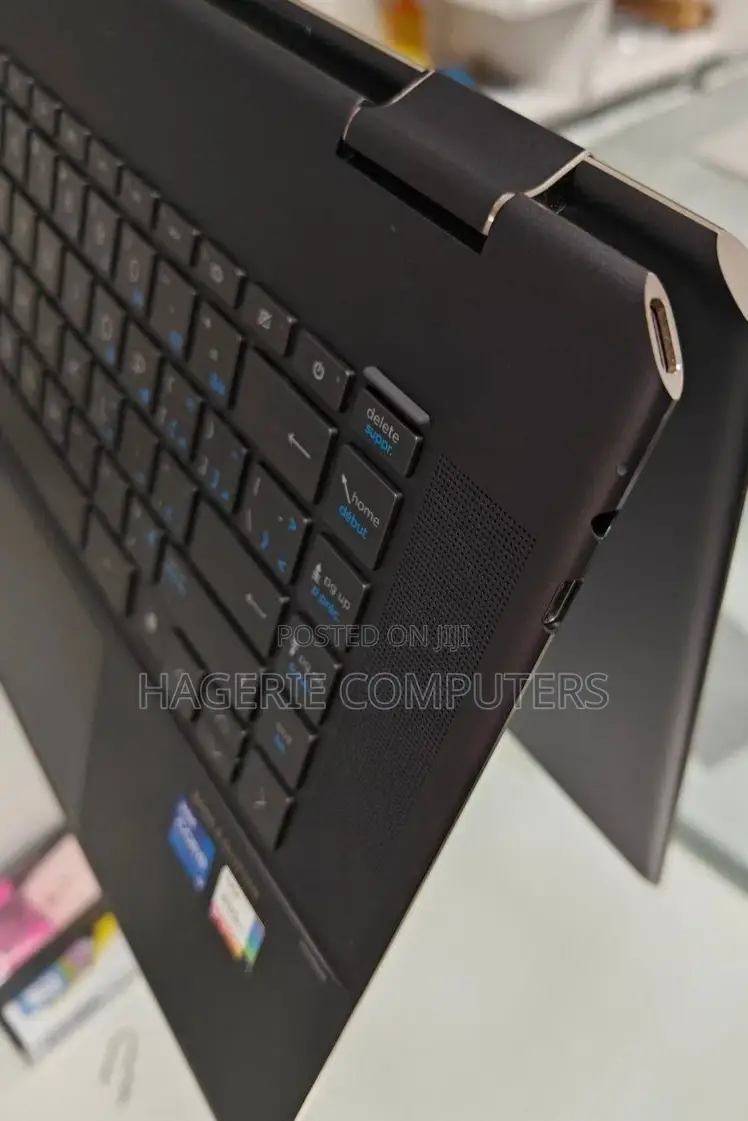 New Laptop HP Spectre 16GB Intel Core I7 SSD 1T