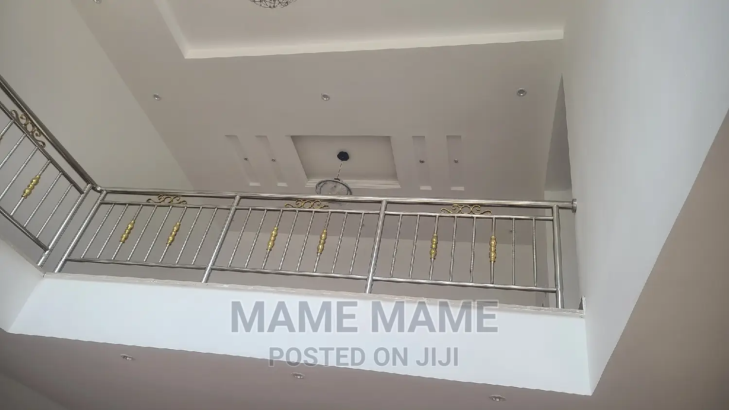 7bdrm House in Addis Abeba, Bole for sale