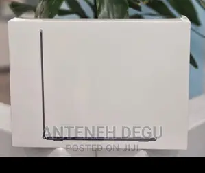 Photo - New Laptop Apple MacBook Air 2023 M2 8GB Apple M2 SSD 256GB