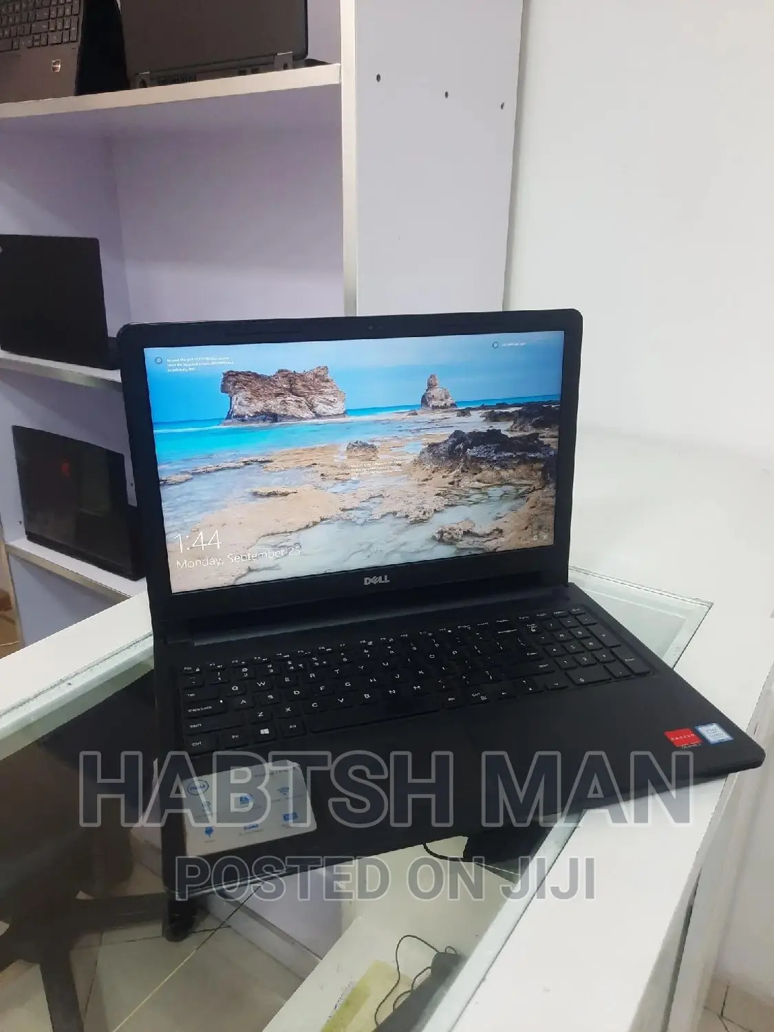 New Laptop Dell Inspiron 15 12GB Intel Core I5 HDD 1T