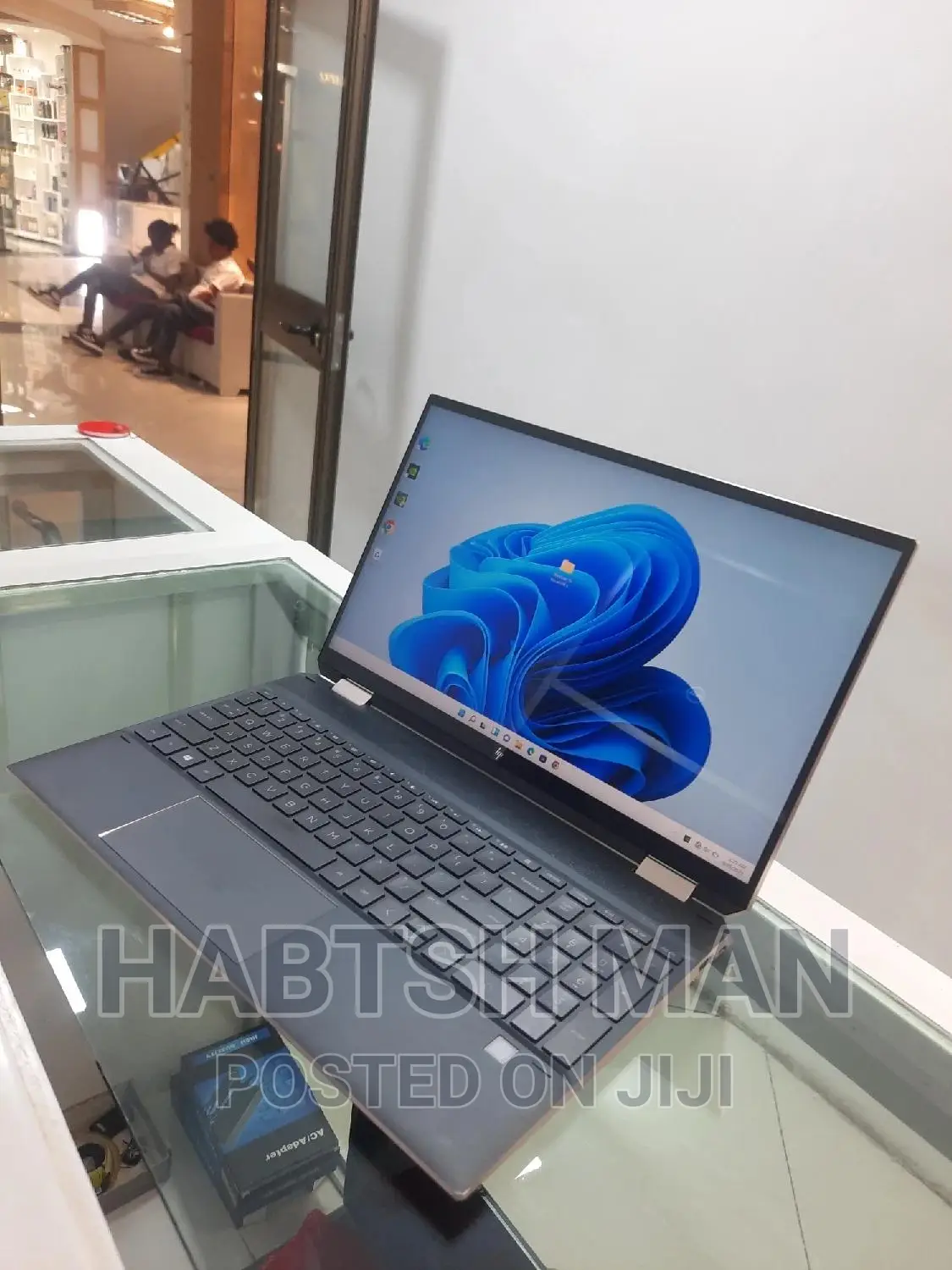 New Laptop HP Spectre X360 16GB Intel Core I7 SSD 512GB