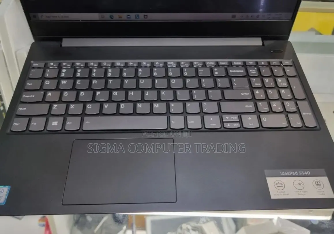 New Laptop Lenovo Ideapad 3 8GB Intel Core I3 SSD 256GB