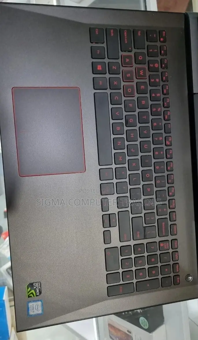 New Laptop Dell Inspiron 15 8GB Intel Core I5 HDD 1T