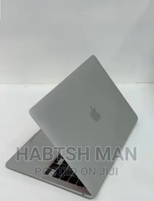 New Laptop Apple MacBook Air 2020 M1 8GB Apple M1 SSD 256GB