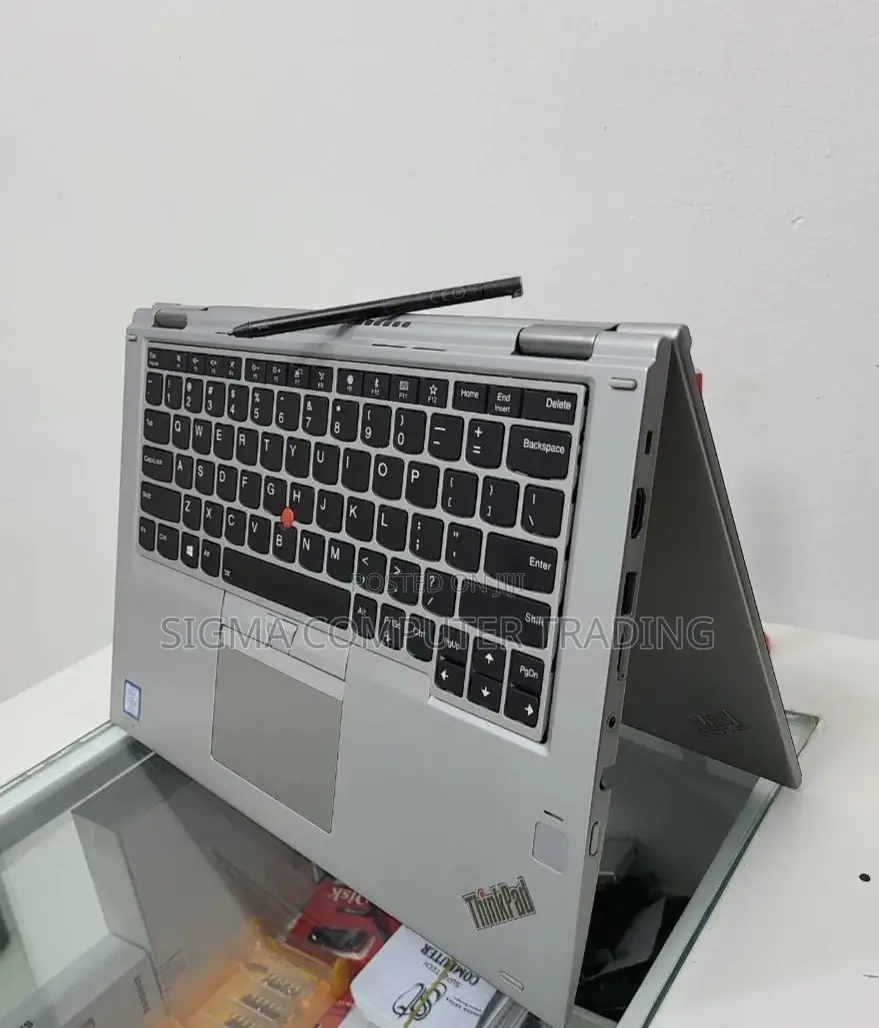 New Laptop Lenovo ThinkPad Yoga 370 8GB Intel Core I5 SSD 512GB