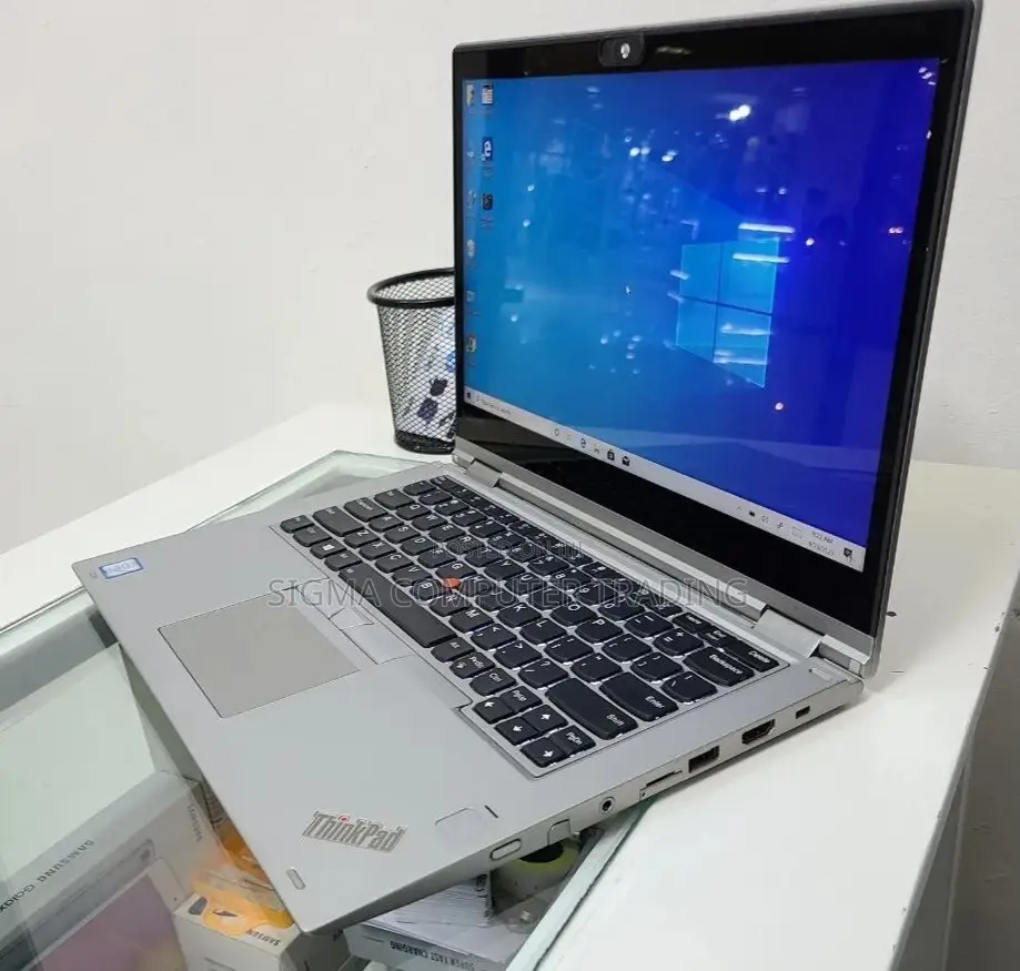 New Laptop Lenovo ThinkPad Yoga 370 8GB Intel Core I5 SSD 512GB