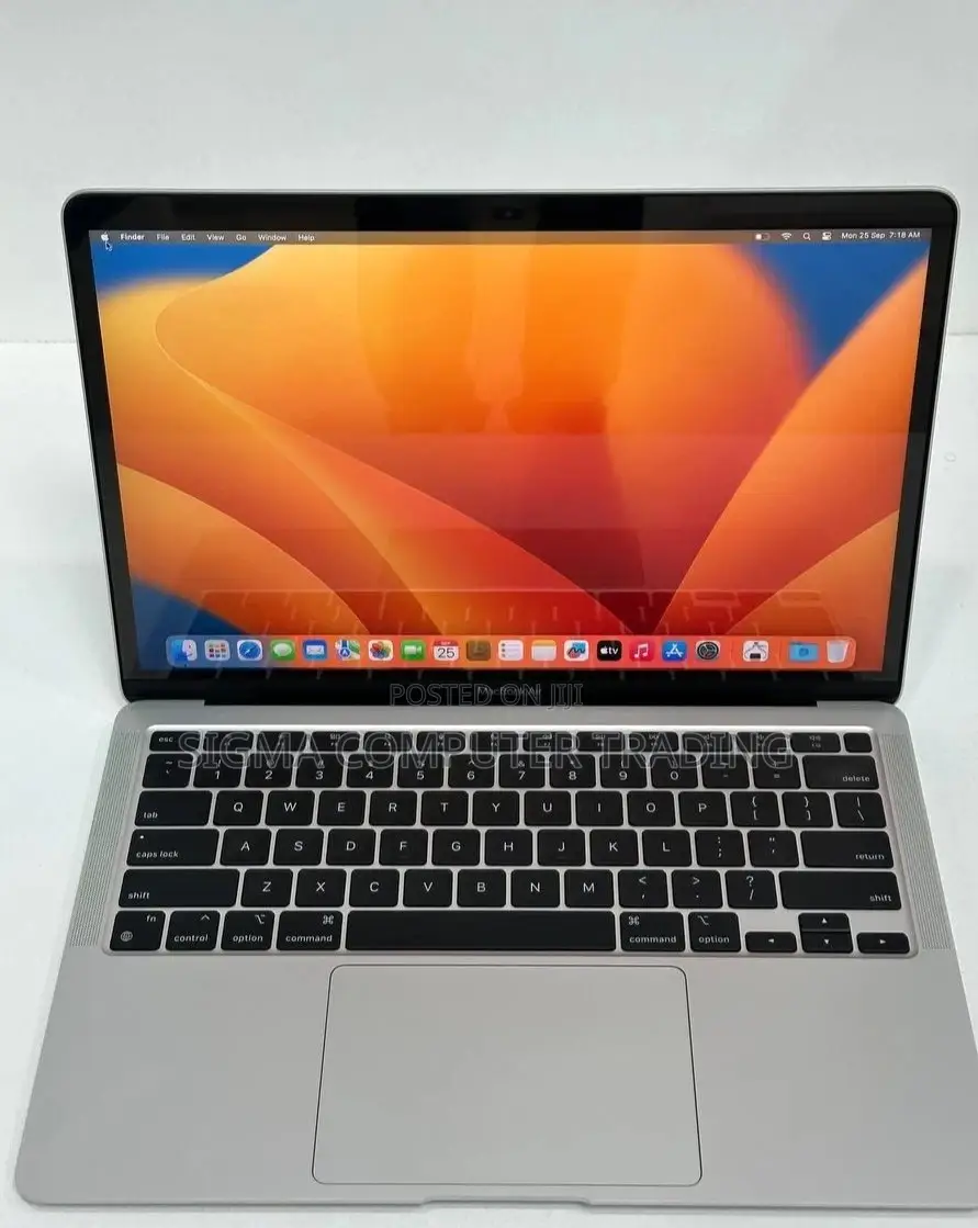 New Laptop Apple MacBook Air 2020 M1 8GB Apple M1 SSD 256GB
