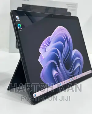 New Laptop Microsoft Surface Pro 9 16GB Intel Core I5 SSD 256GB