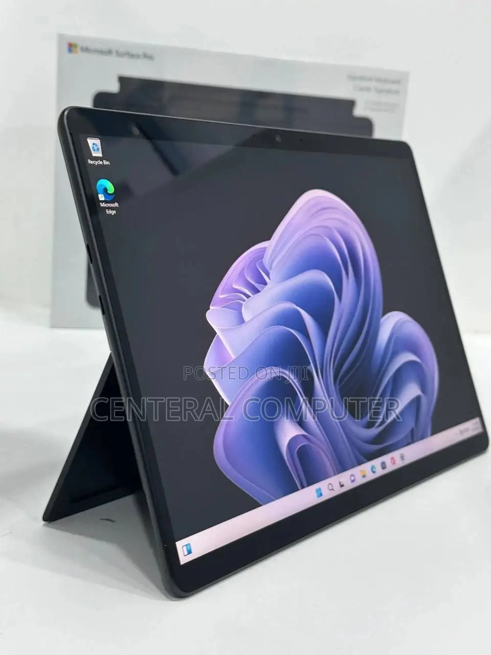 New Laptop Microsoft Surface Pro 9 16GB Intel Core I5 SSD 256GB