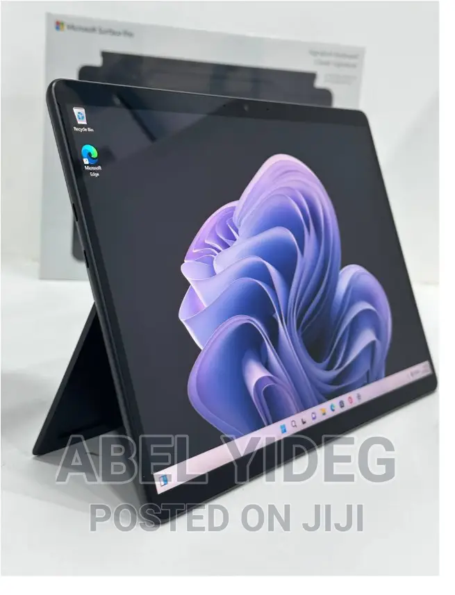 New Laptop Microsoft Surface Pro 9 16GB Intel Core I5 SSD 256GB