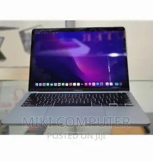 New Laptop Apple MacBook Pro M1 8GB Intel SSD 256GB