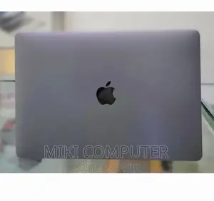 New Laptop Apple MacBook Pro M1 8GB Intel SSD 256GB