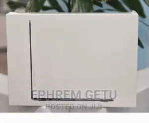 New Laptop Apple MacBook Air 2022 M2 8GB Apple M2 SSD 256GB