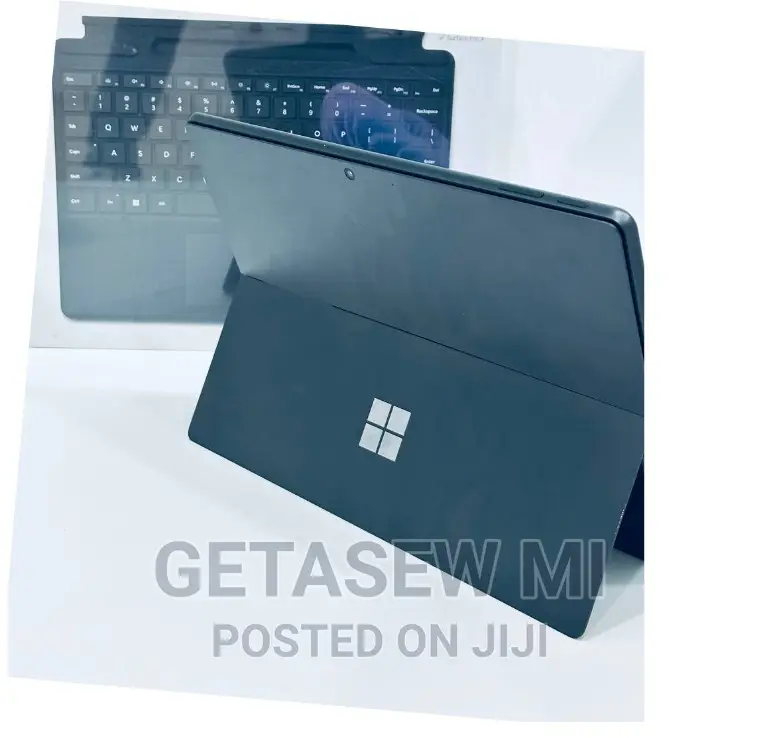 New Laptop Microsoft Surface Pro 9 16GB Intel Core I5 SSD 256GB