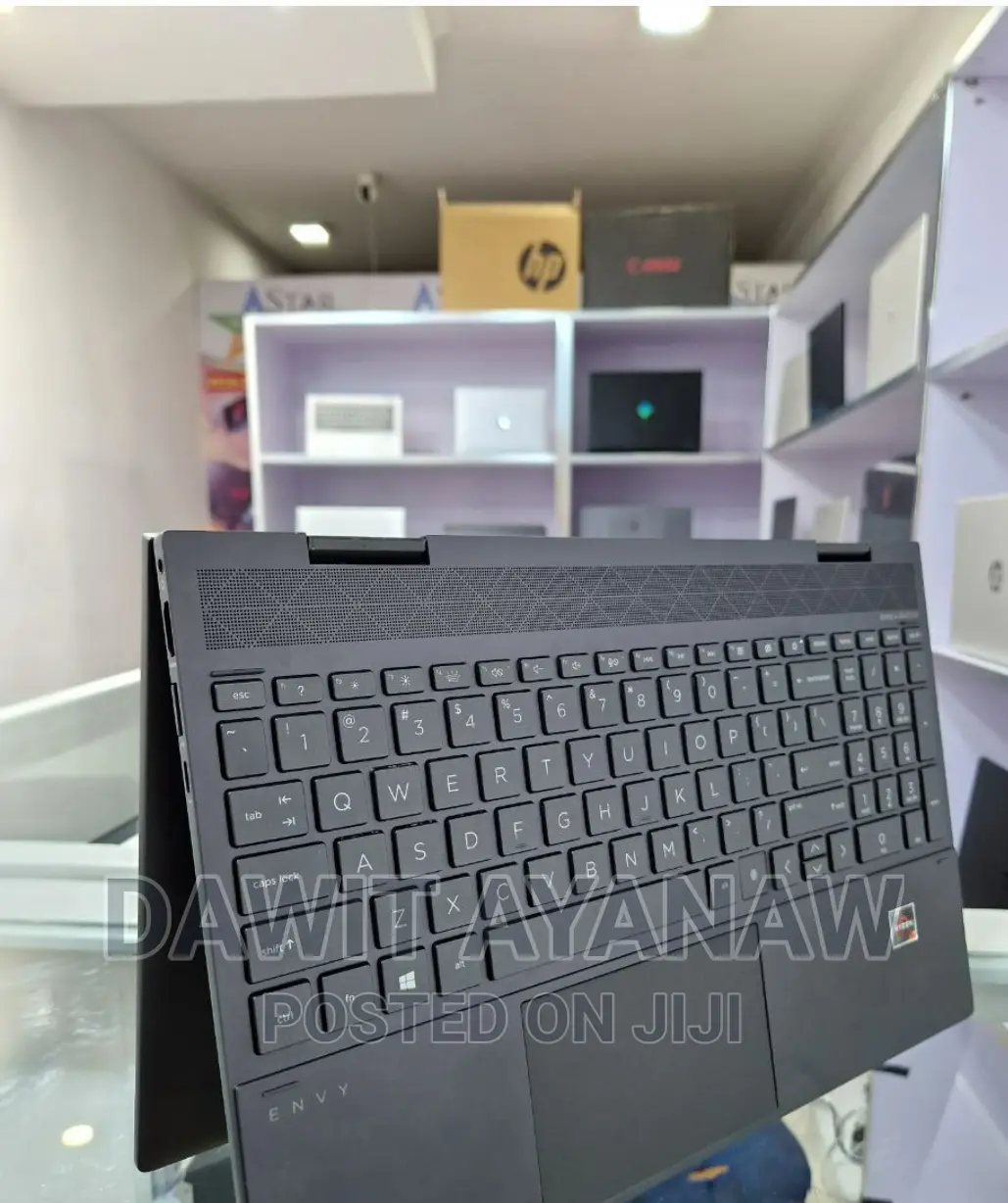 New Laptop HP Envy 15 16GB AMD Ryzen 7 SSD 512GB