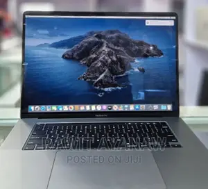 Photo - New Laptop Apple MacBook Pro 2019 16GB Intel Core I7 SSD 512GB