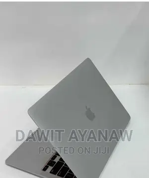 Photo - New Laptop Apple MacBook Air 2020 M1 8GB Apple M1 SSD 256GB