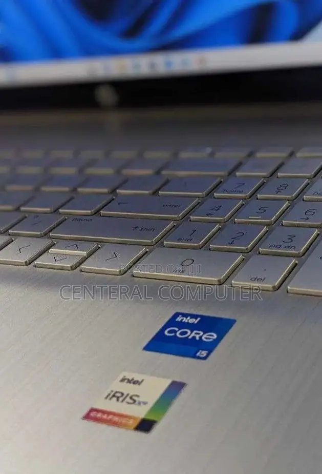 New Laptop HP Stream Notebook 8GB Intel Core I3 SSD 256GB