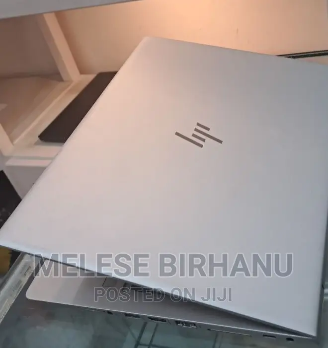 New Laptop Apple MacBook Pro 2019 16GB Intel Core I7 SSD 512GB