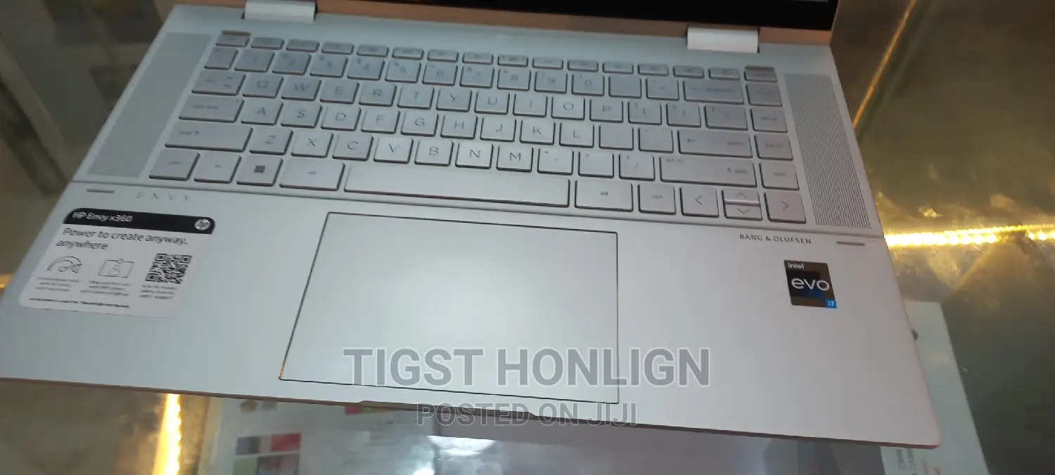 New Laptop HP Envy X360 16GB Intel Core I7 SSD 512GB