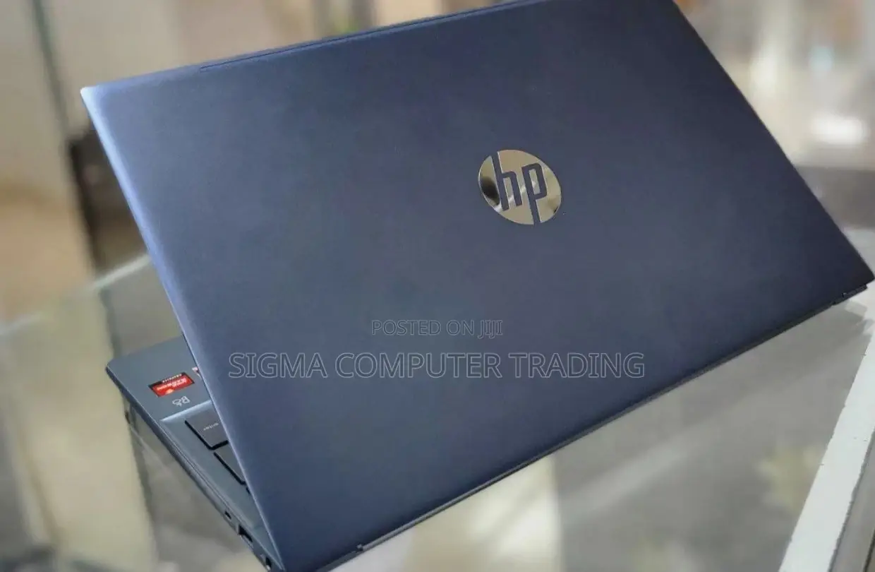 New Laptop HP Pavilion 15 8GB AMD Ryzen 5 SSD 512GB