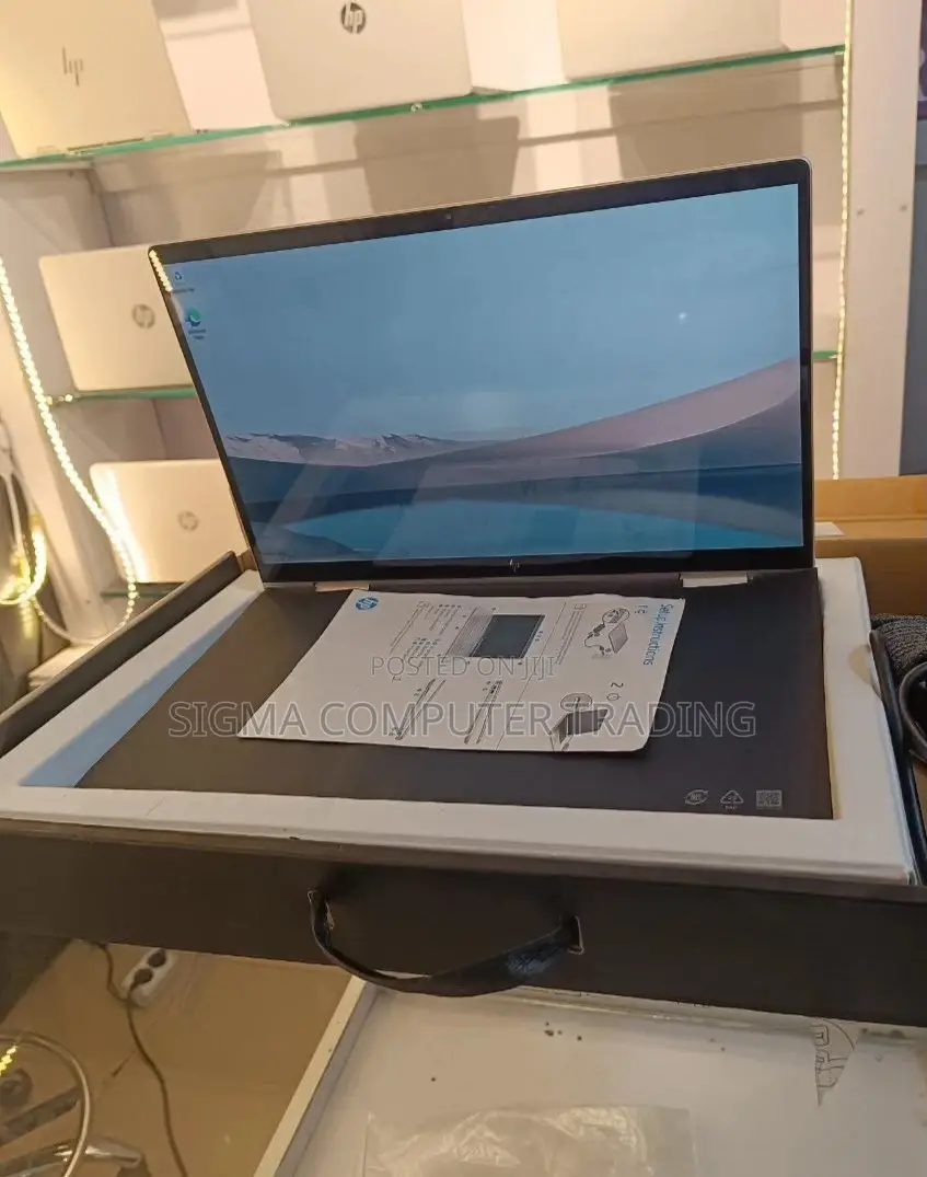 New Laptop HP Envy X360 16GB Intel Core I7 SSD 512GB