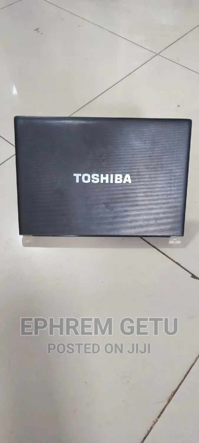 Laptop Toshiba Satellite C55 4GB Intel Core I5 HDD 500GB