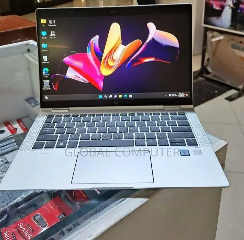 New Laptop HP 348 G4 16GB Intel Core I5 SSD 512GB