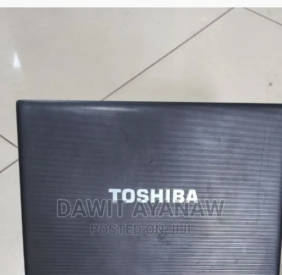 New Laptop Toshiba 4GB Intel Core I5 HDD 500GB