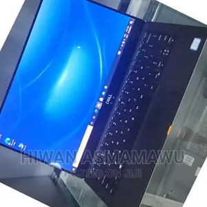 New Laptop Dell XPS 15 24GB Intel Core I5 SSD 512GB