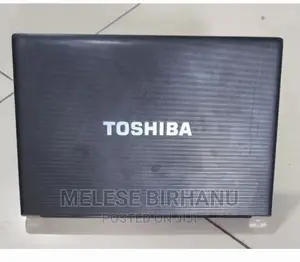 Laptop Toshiba Satellite C850 4GB Intel Core I5 HDD 500GB