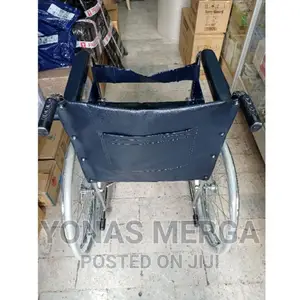 COMFO CARE Wheel Chair
