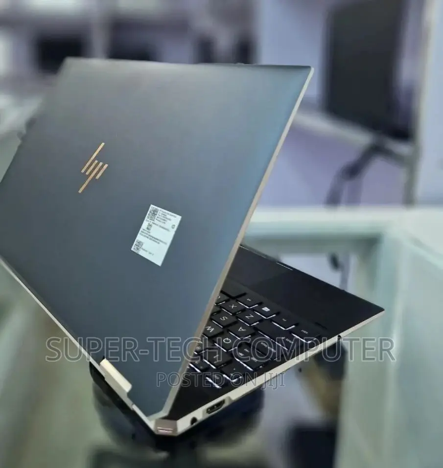 New Laptop HP Spectre X360 16GB Intel Core I7 SSD 512GB