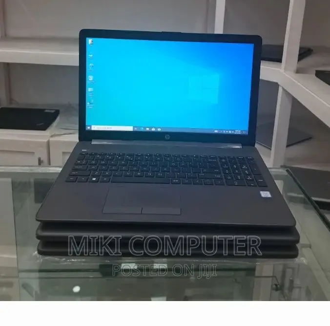 New Laptop HP Stream Notebook 8GB Intel Core I7 HDD 1T