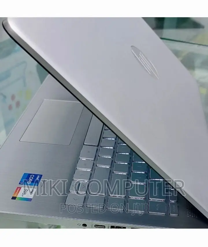 New Laptop HP Stream Notebook 16GB Intel Core I7 SSD 512GB